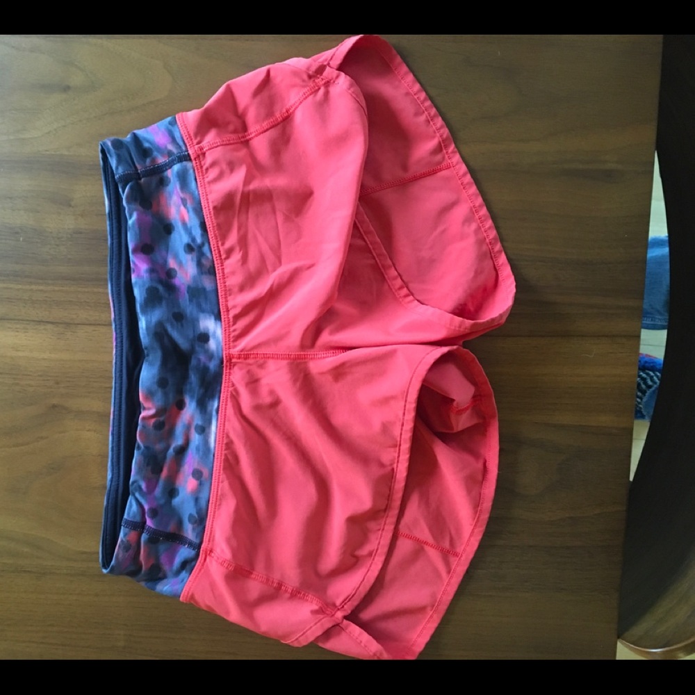 Lululemon Speed shorts 2 EUC Red with multi waist